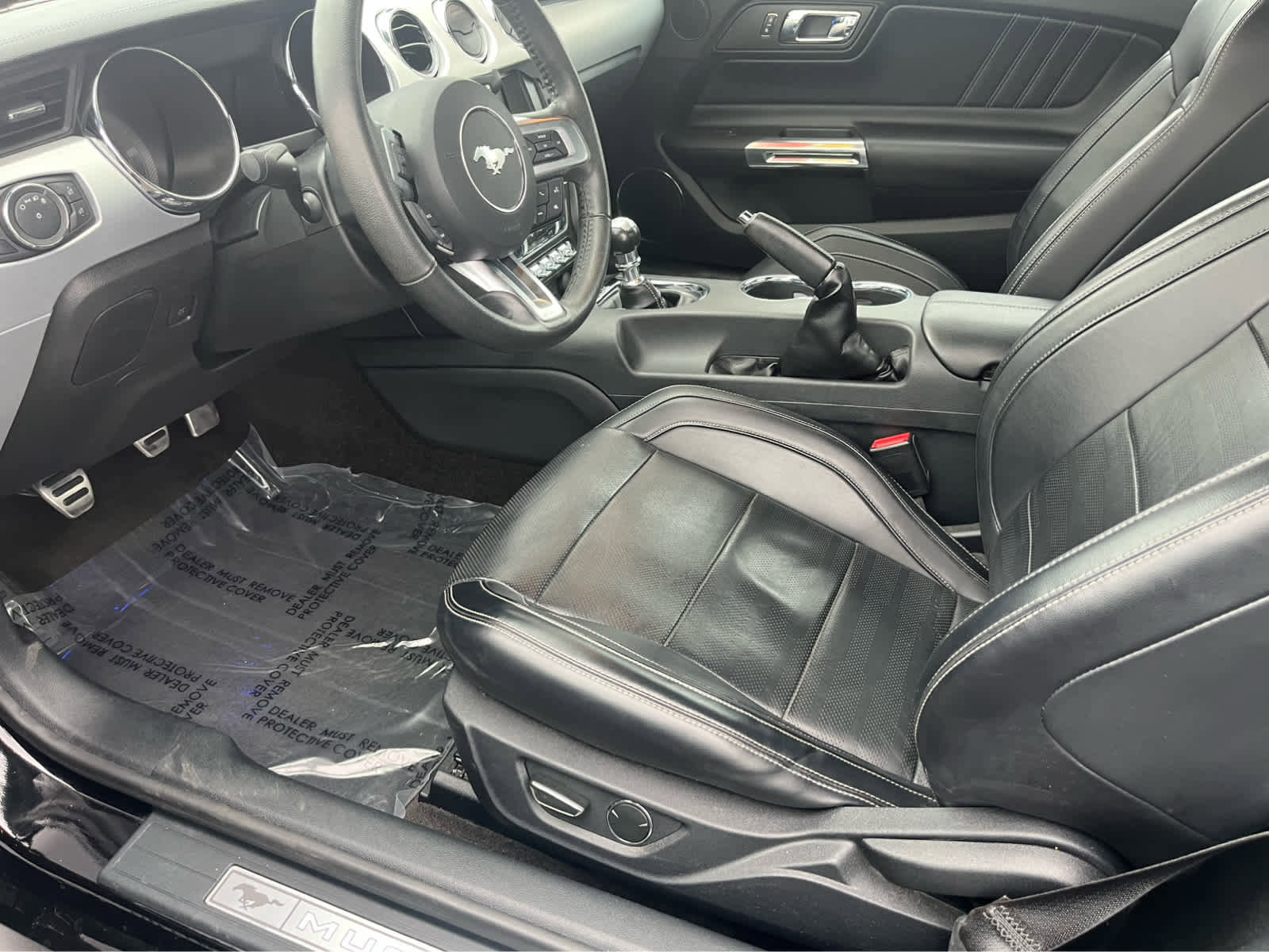 Used 2015 Ford Mustang GT Premium w/ Equipment Group 401A RWD image 12