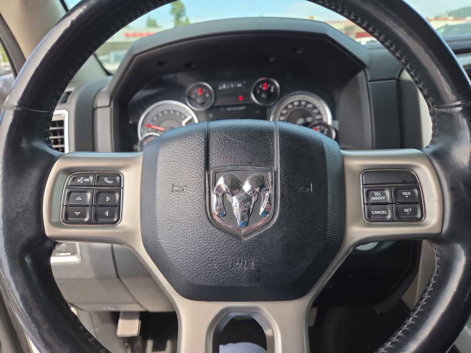 Used 2013 RAM 1500 Laramie w/ Convenience Group AWD/4WD image 23