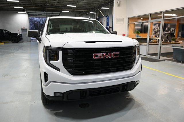 New 2026 GMC Sierra 1500 Elevation image 3