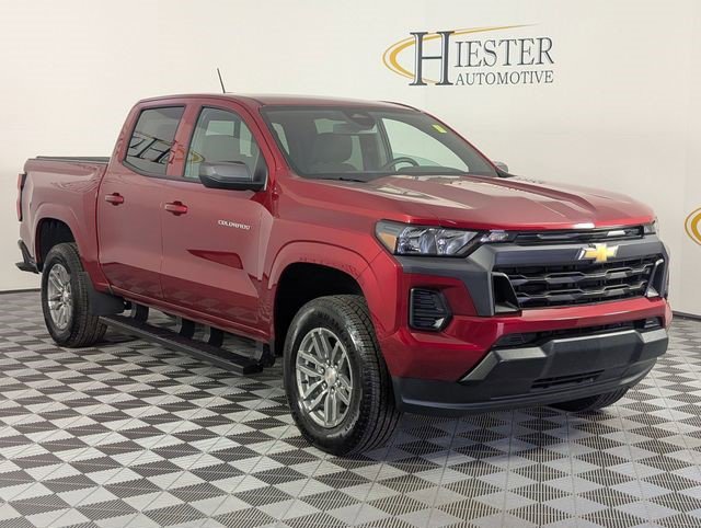 Certified 2025 Chevrolet Colorado LT w/ Advanced Trailering Package image 2
