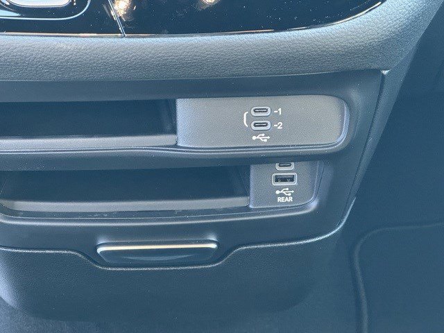 New 2026 Chrysler Pacifica Select image 23