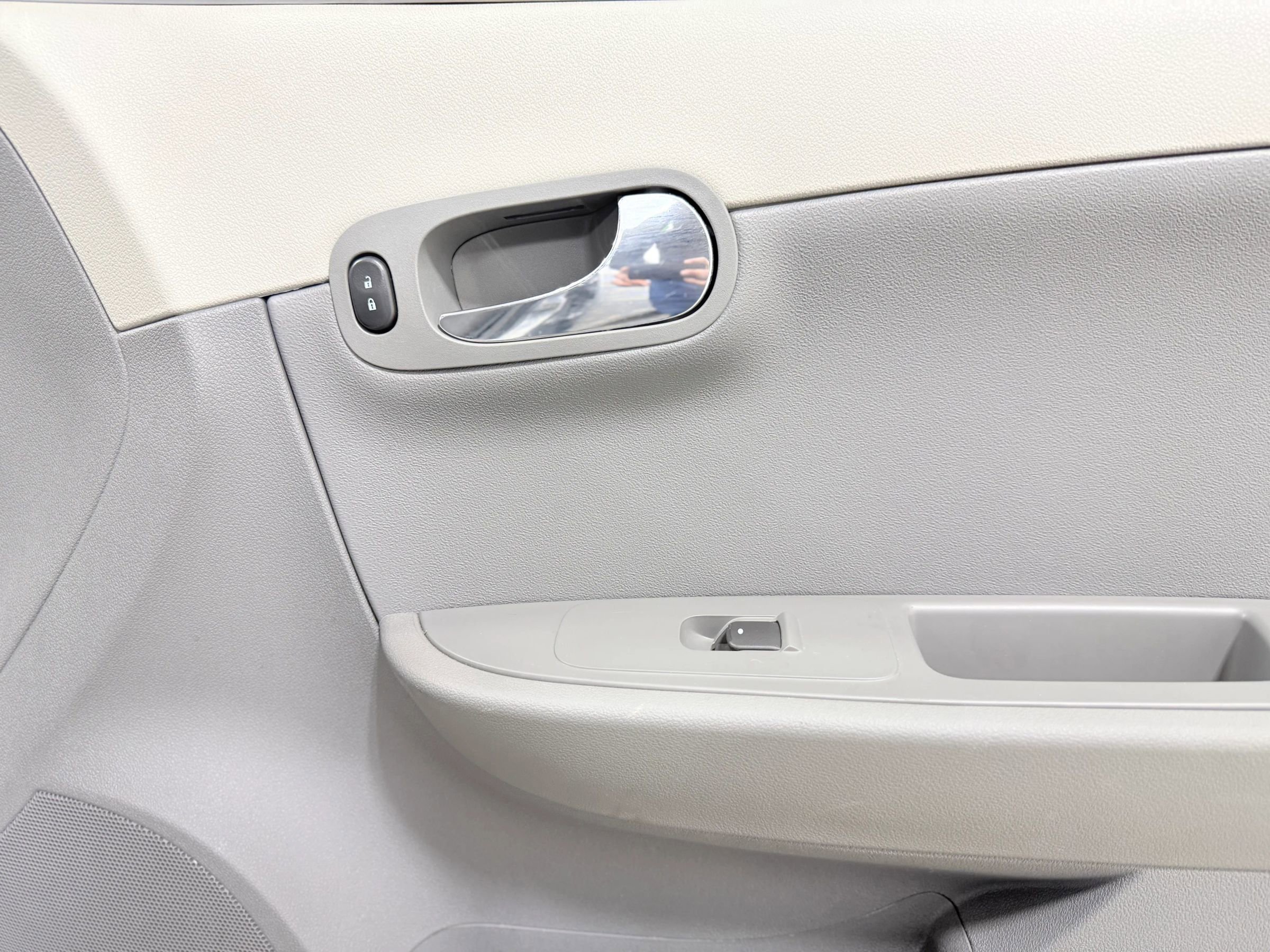 Used 2012 Chevrolet Malibu LS image 28