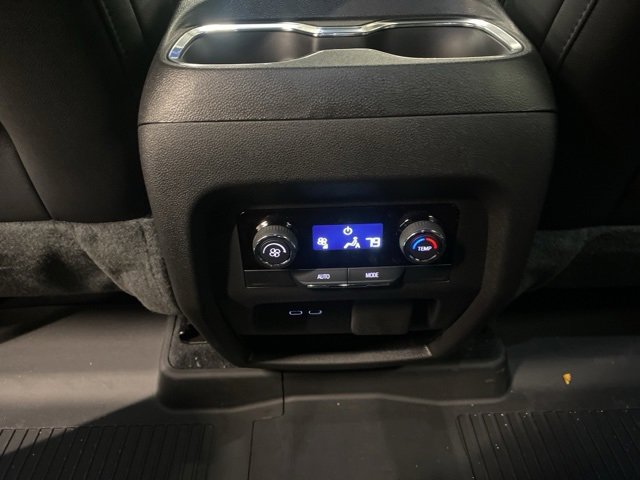 New 2026 Chevrolet Traverse LT w/ Driver Confidence Package image 29