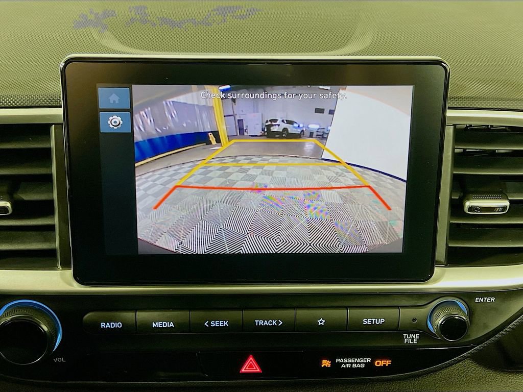 Used 2023 Hyundai Venue SEL w/ Cargo Package FWD image 13