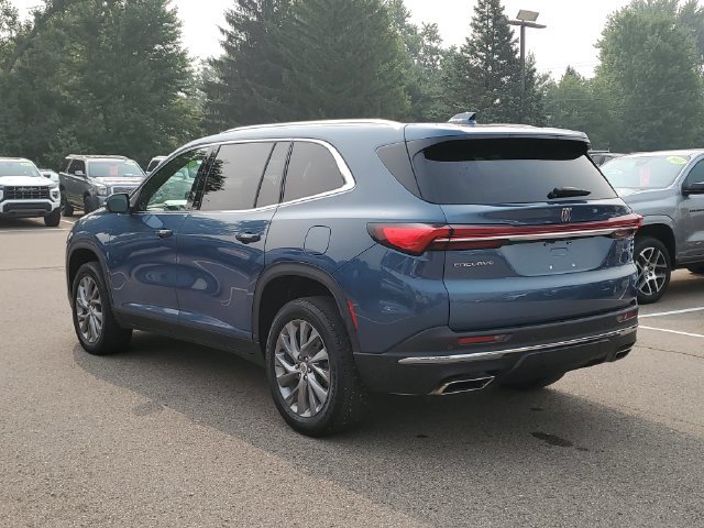 Used 2025 Buick Enclave Preferred w/ Trailering Package, 5000 lbs. FWD image 4