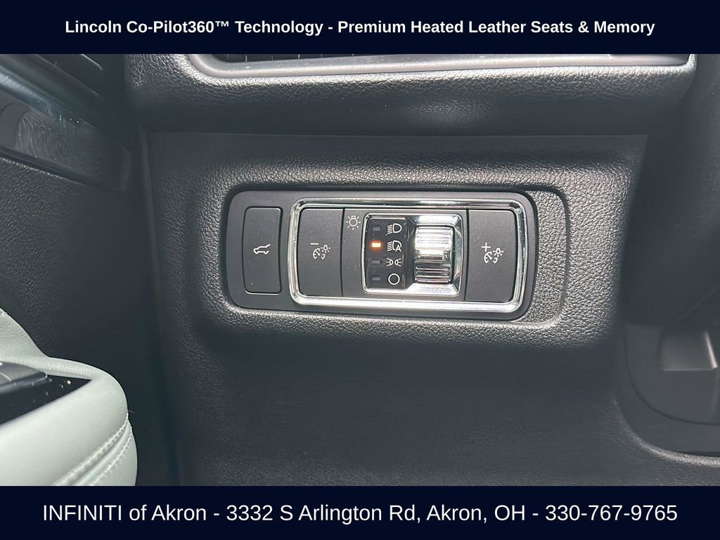Used 2021 Lincoln Corsair FWD image 47
