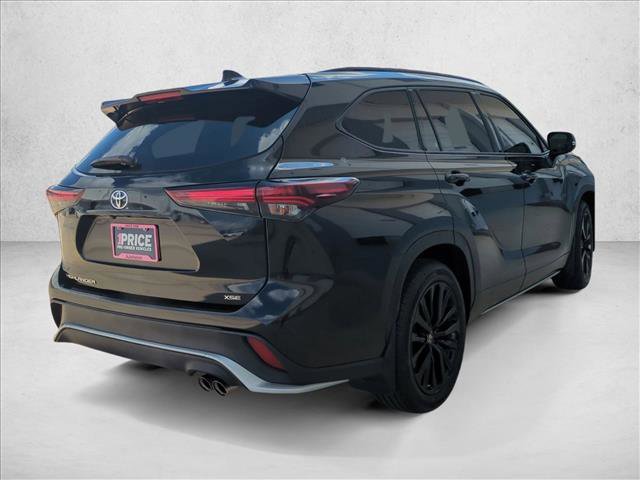 Used 2024 Toyota Highlander XSE image 5