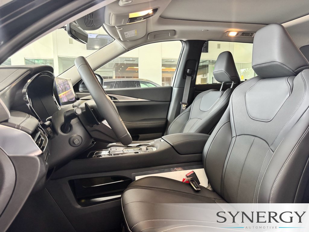 Certified 2027 INFINITI QX60 Luxe w/ Cargo Package FWD image 21