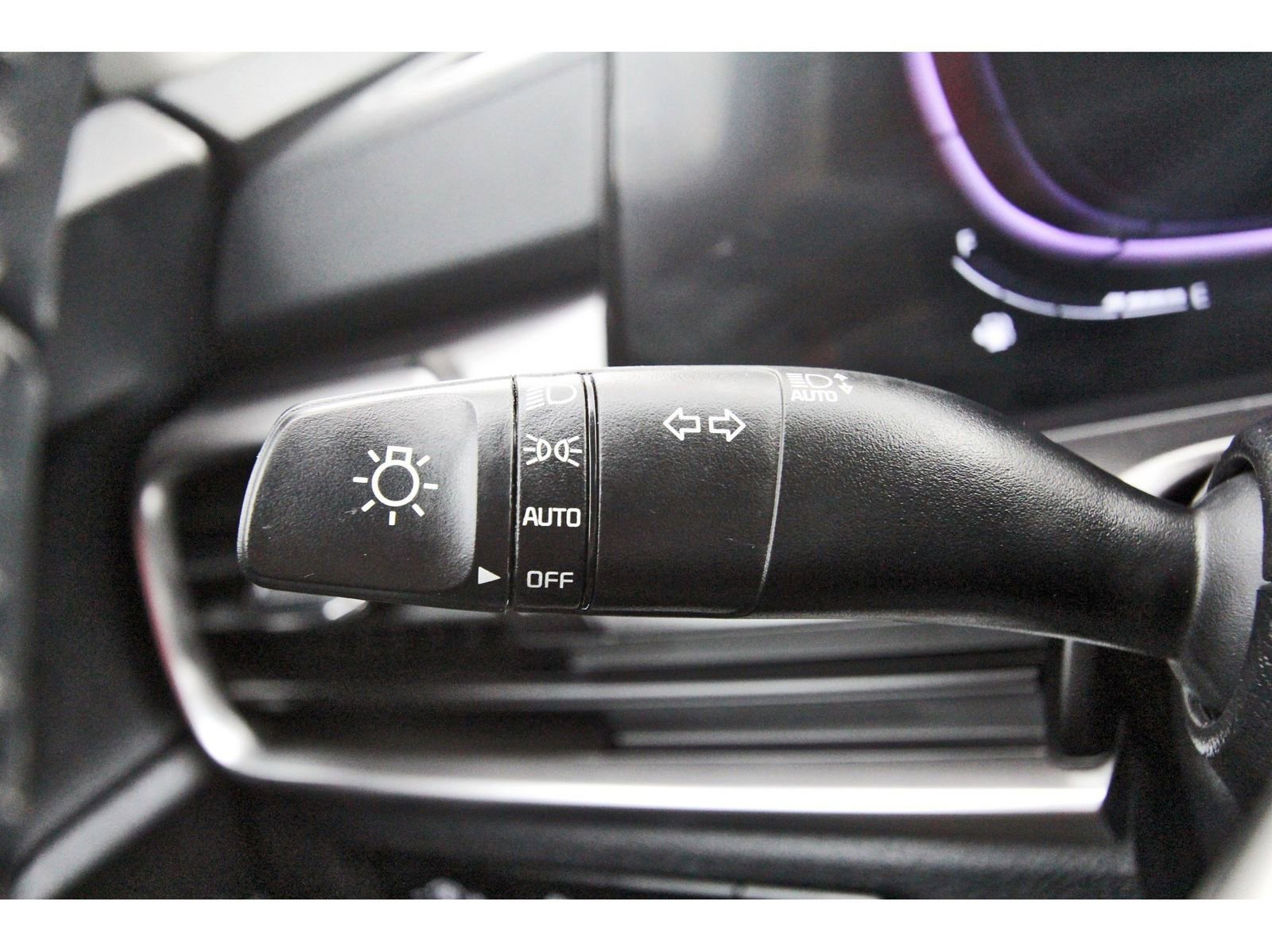 Used 2025 Kia Telluride S FWD image 22