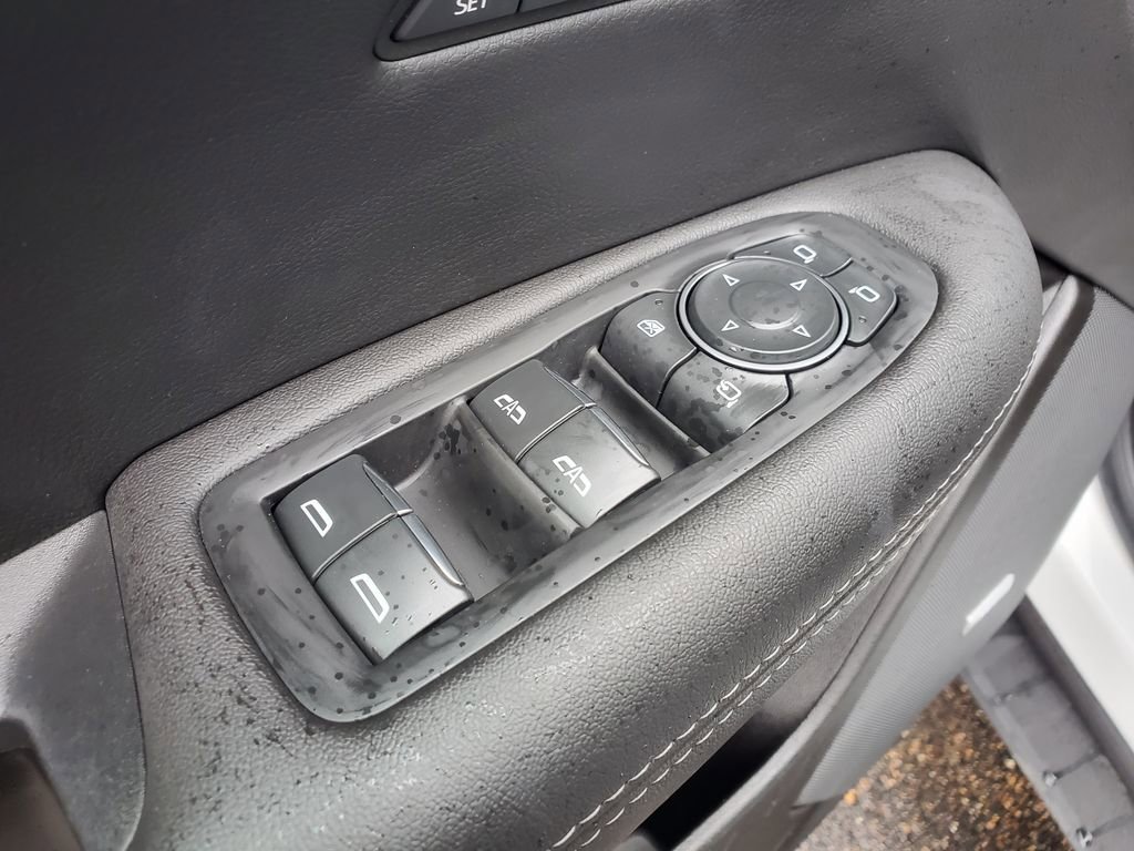 Used 2023 Cadillac XT5 Premium Luxury w/ LPO, Floor Liner Package image 17