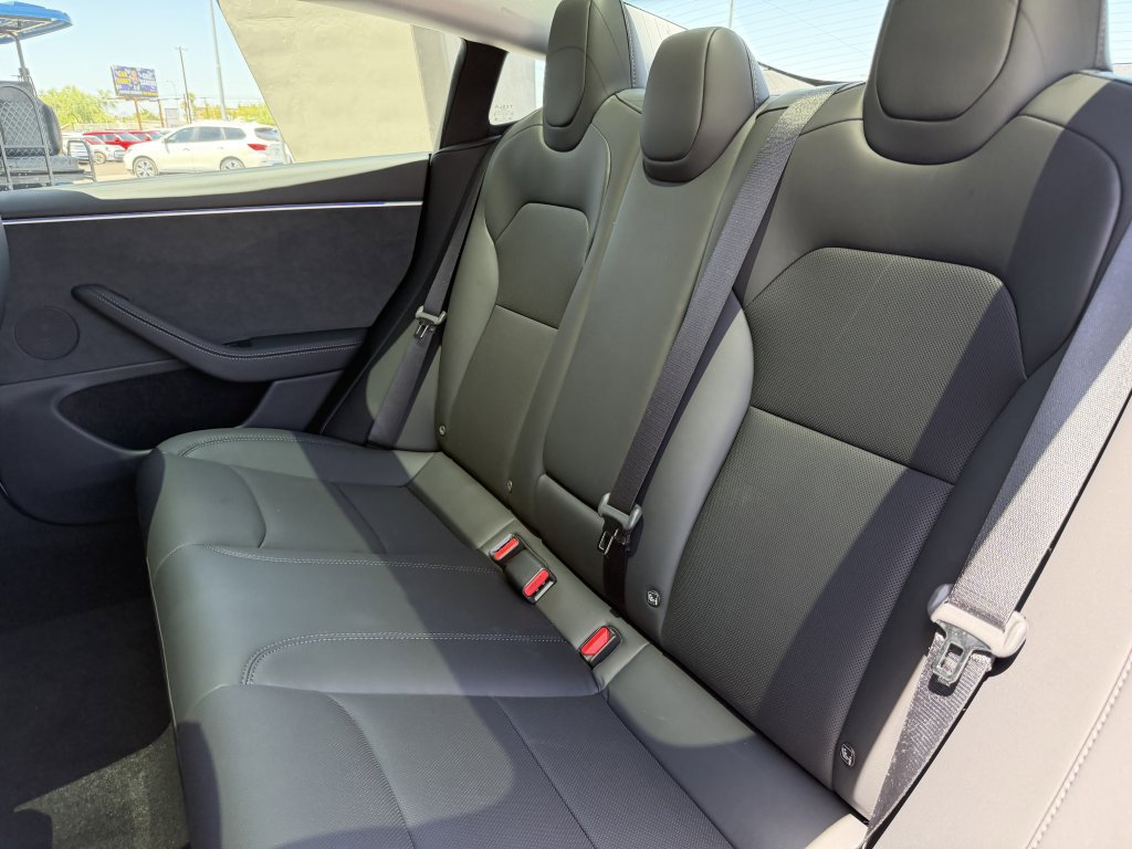 Used 2025 Tesla Model 3 Performance AWD/4WD image 40