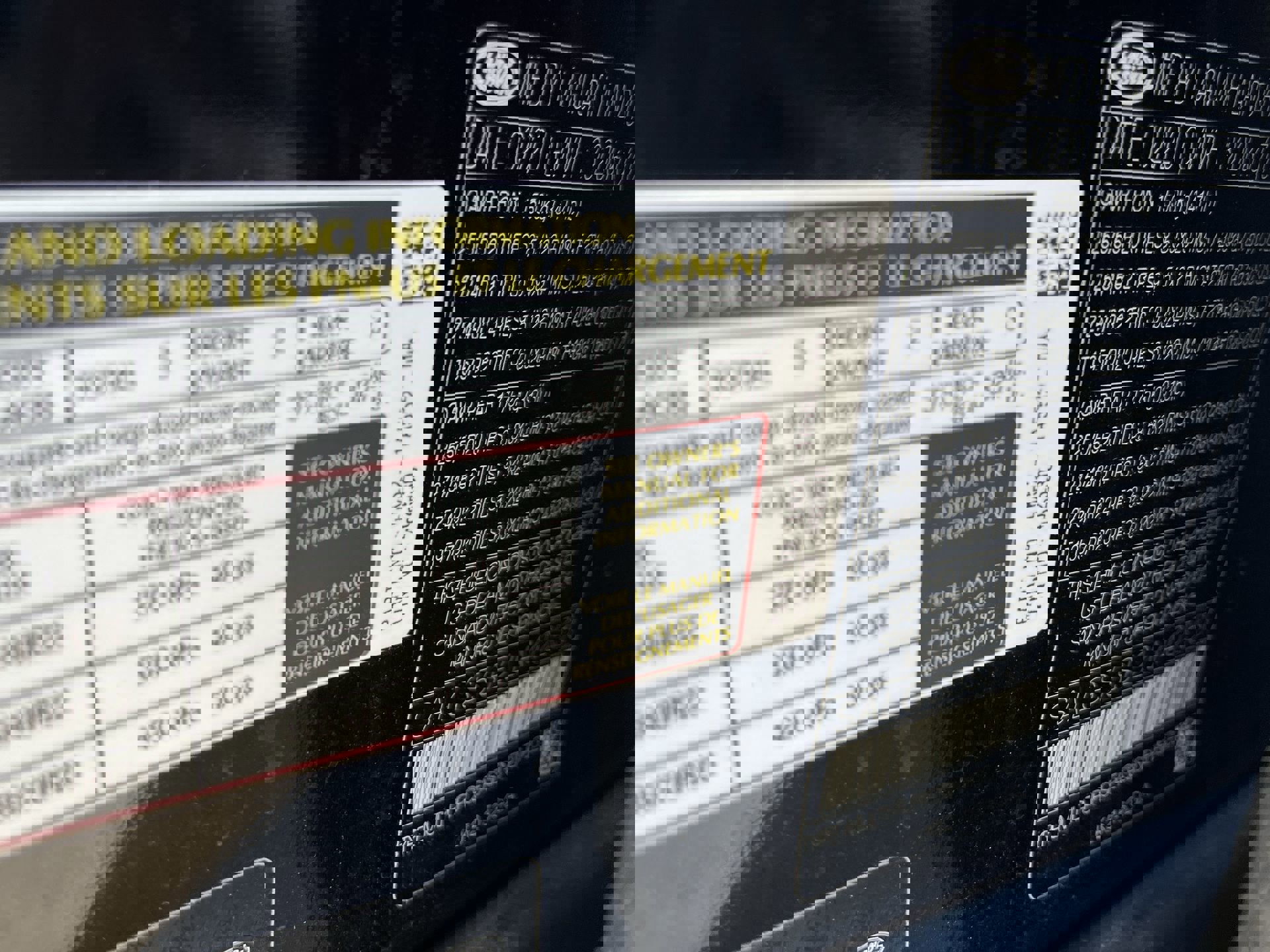 Used 2020 Land Rover Range Rover Long Wheelbase HSE image 35