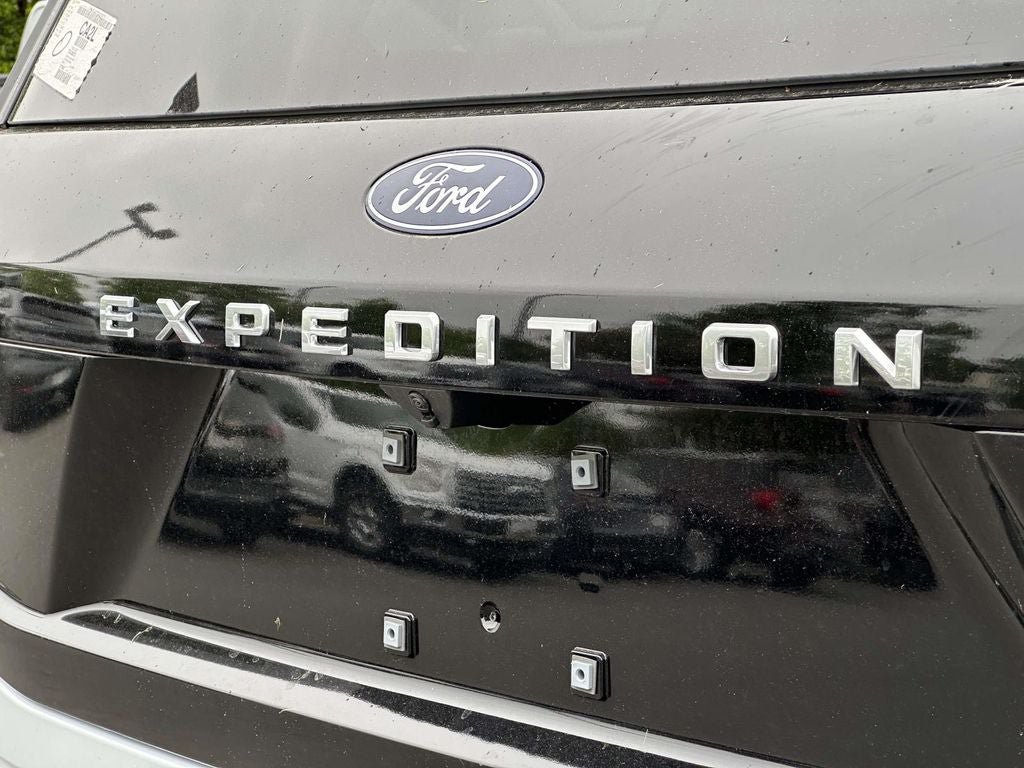 New 2026 Ford Expedition Active AWD/4WD image 2