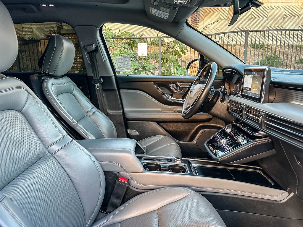 Used 2020 Lincoln Corsair Reserve FWD image 21