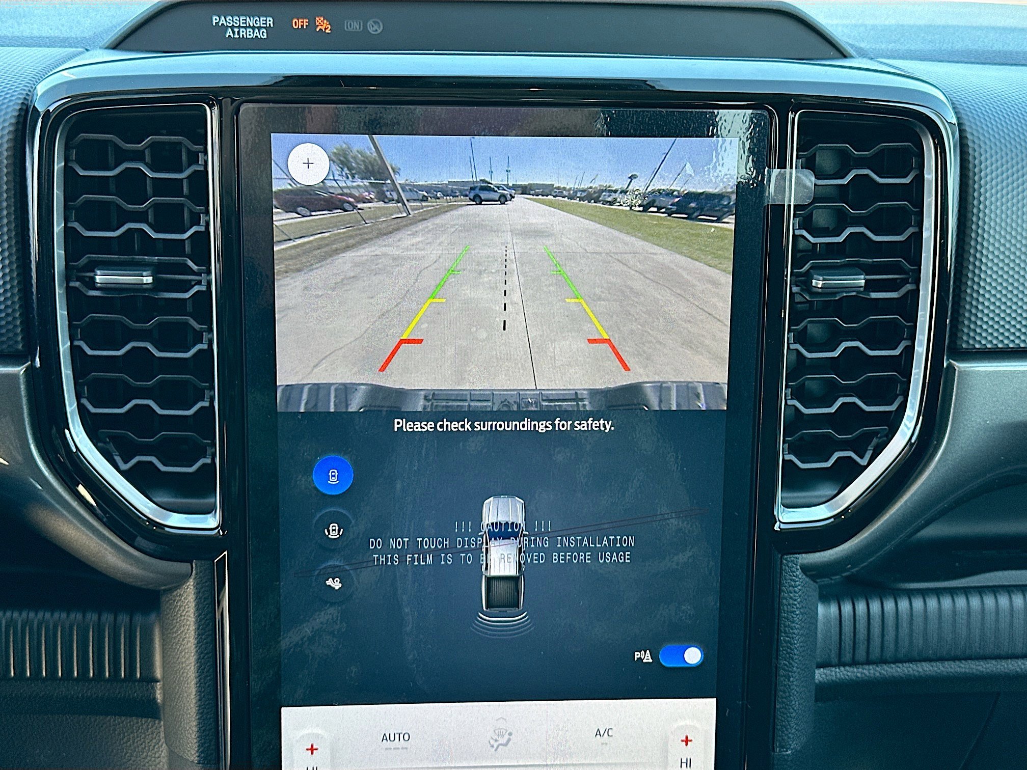 New 2025 Ford Ranger XLT w/ Equipment Group 301A High image 9