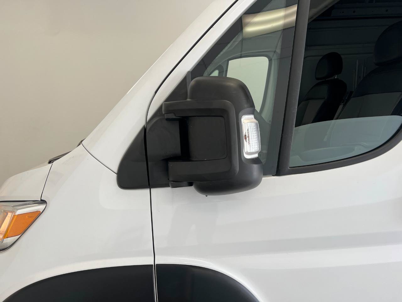 Used 2025 RAM ProMaster 2500 w/ Convenience Group FWD image 51