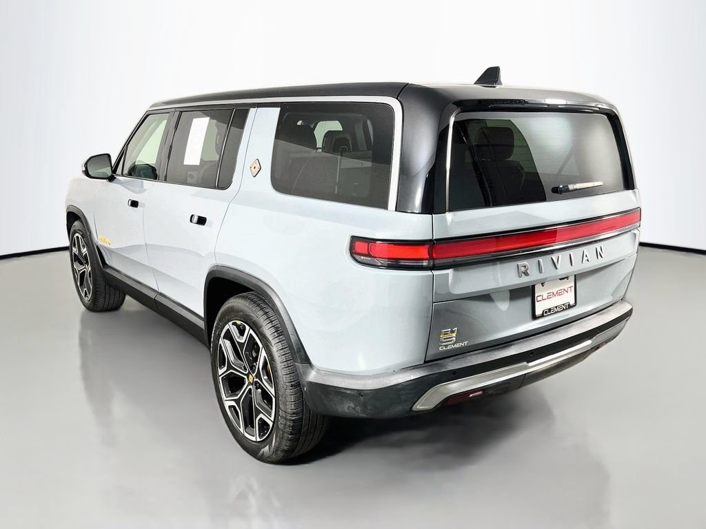 Used 2024 Rivian R1S Adventure AWD/4WD image 9