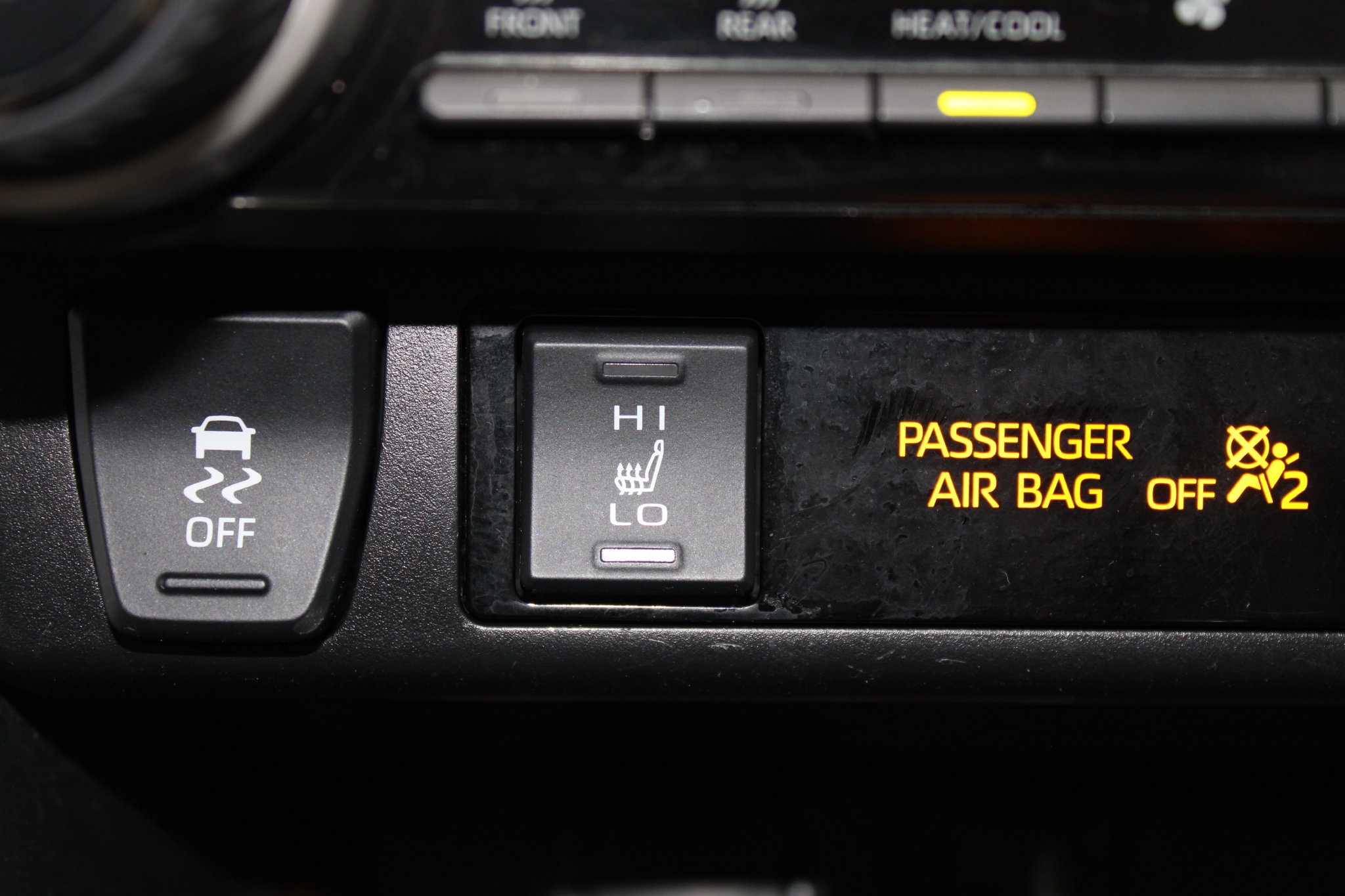 Used 2019 Toyota RAV4 Limited AWD/4WD image 38