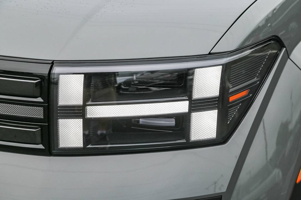 Certified 2026 Hyundai Santa Fe Limited AWD/4WD image 5