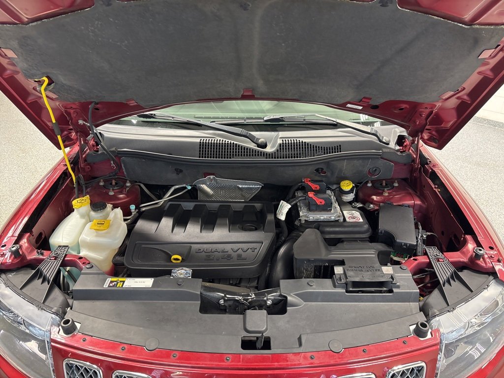 Used 2015 Jeep Compass Limited image 34