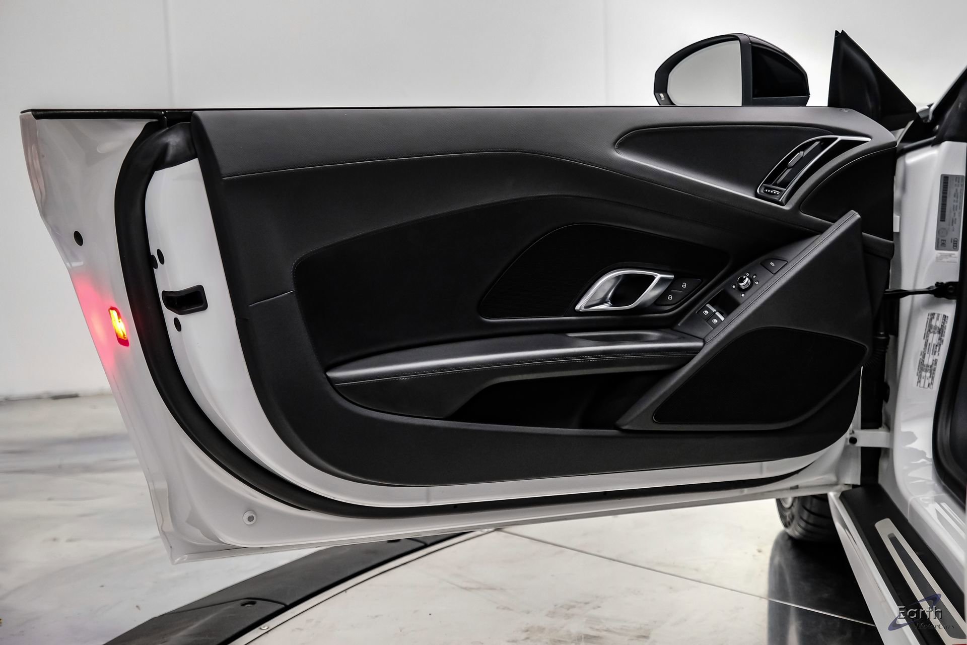 Used 2018 Audi R8 V10 image 90