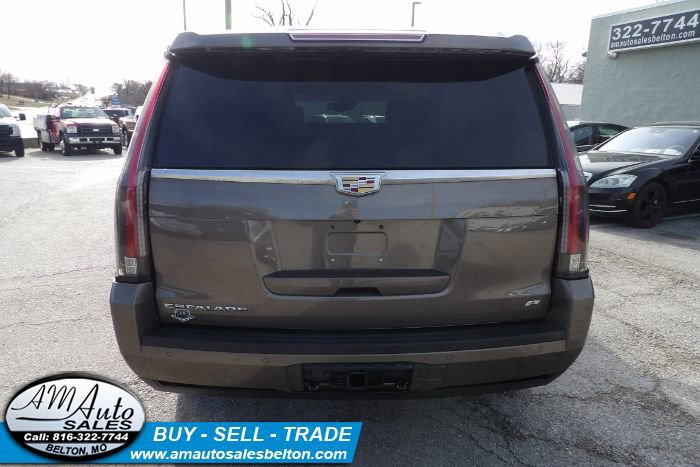 Used 2015 Cadillac Escalade Platinum image 3