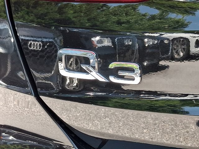 Certified 2023 Audi Q3 2.0T Premium w/ Convenience Package AWD/4WD image 29