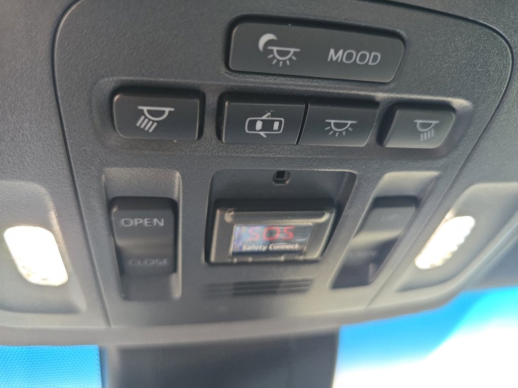 Used 2020 Toyota Avalon Touring w/ Advanced Safety Package image 22