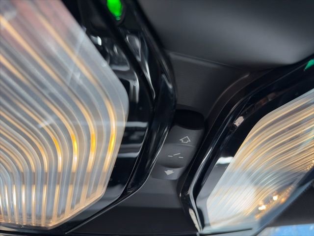 Used 2023 BMW X5 sDrive40i w/ Luxury Seating Package image 19