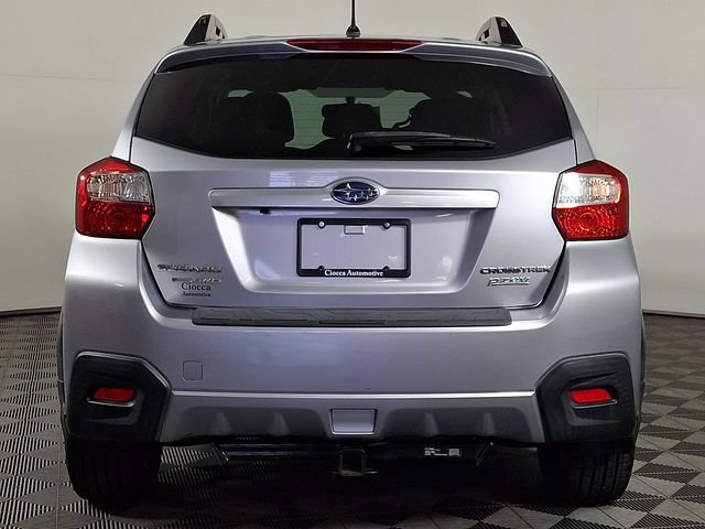 Used 2017 Subaru Crosstrek 2.0i Premium AWD/4WD image 8