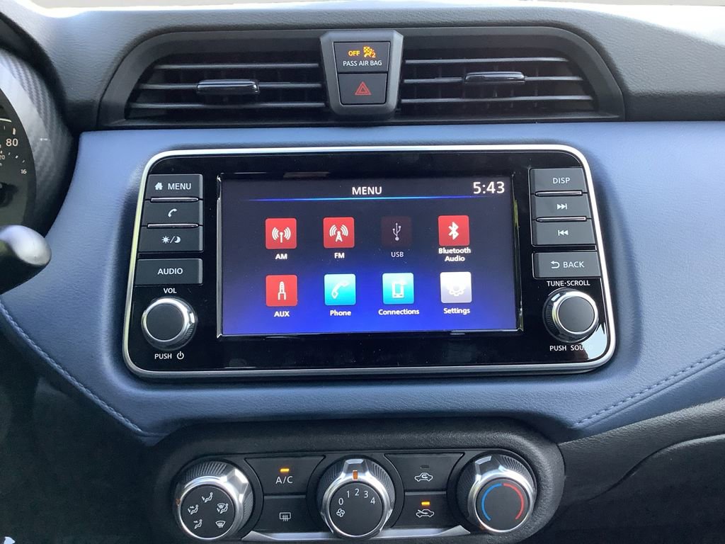 New 2025 Nissan Versa SV w/ Trunk Package FWD image 17