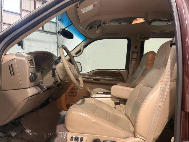 Used 2001 Ford Excursion Limited AWD/4WD image 14