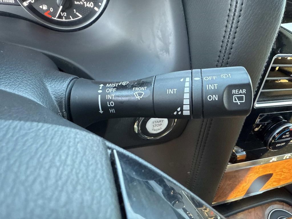 Used 2023 Nissan Armada SL w/ Captain's Chairs Package image 40