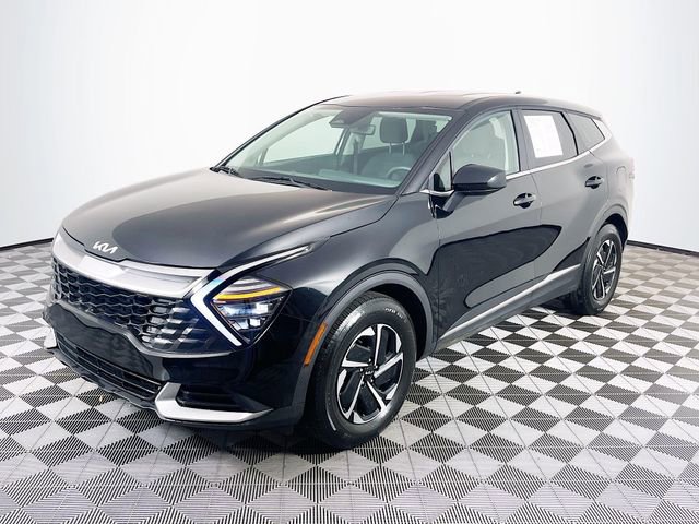 Used 2024 Kia Sportage LX FWD image 4