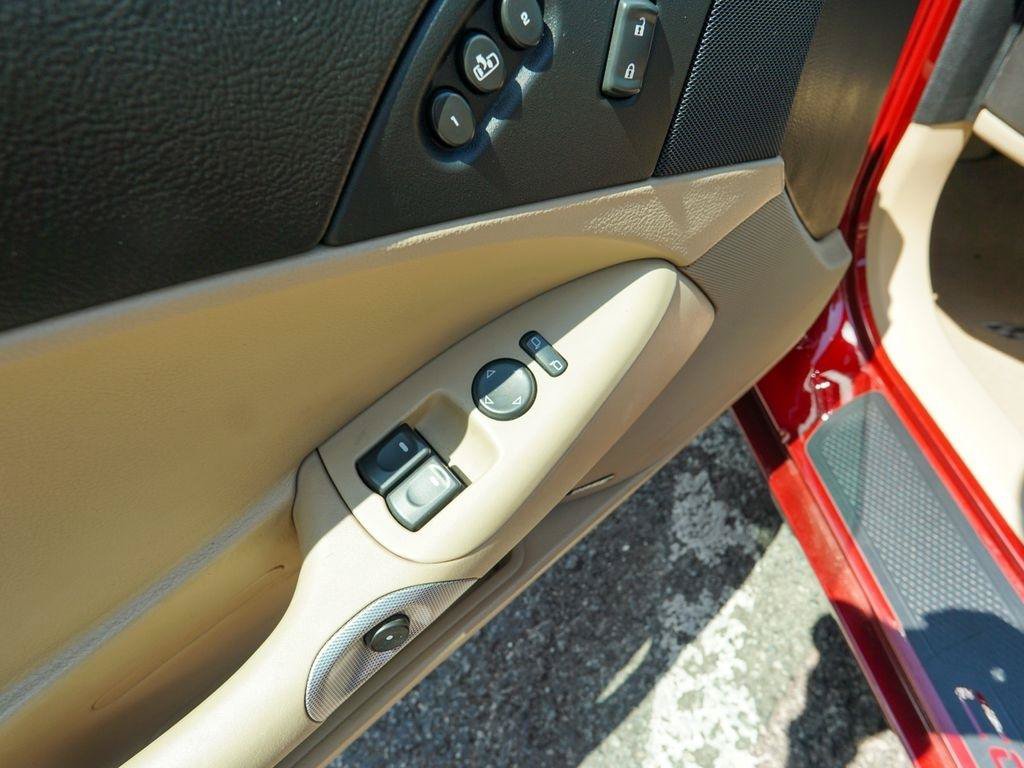 Used 2007 Chevrolet Corvette Convertible w/ Preferred Equipment Group RWD image 13