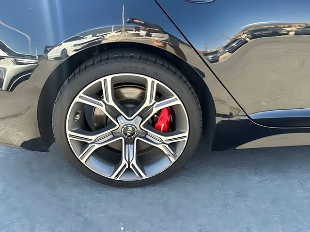 Used 2020 Kia Stinger GT AWD/4WD image 12