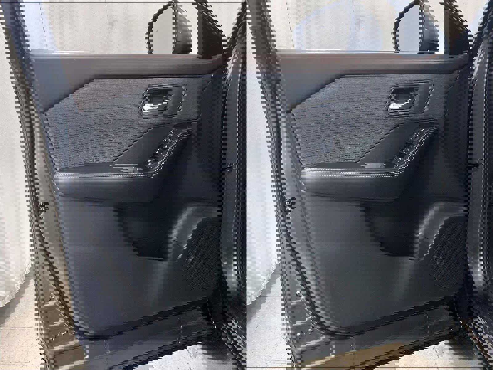 Used 2022 Nissan Rogue SV image 9