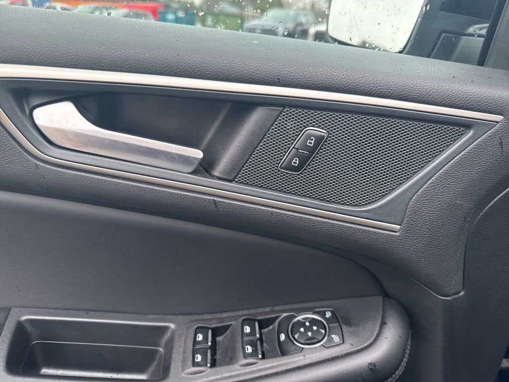 Certified 2024 Ford Edge SEL image 12