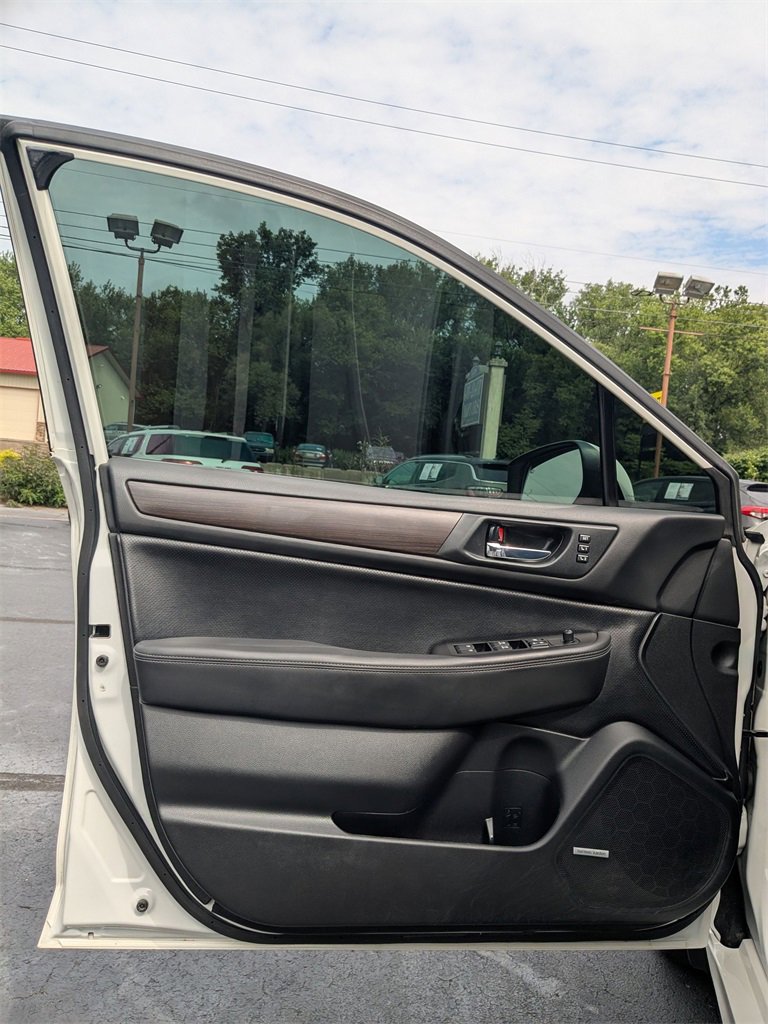 Used 2016 Subaru Legacy 2.5i Limited image 11