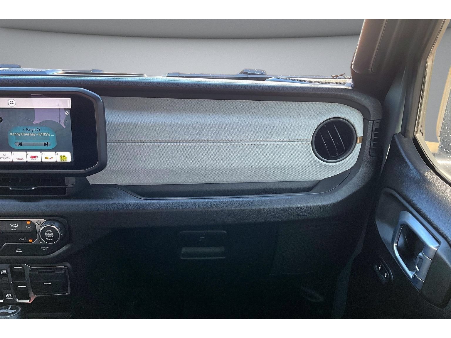 Used 2026 Jeep Wrangler Unlimited Sport AWD/4WD image 46
