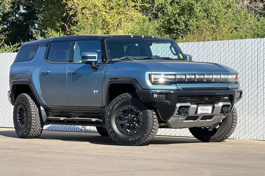 New 2024 GMC Hummer EV 3X w/ Omega Edition video 2