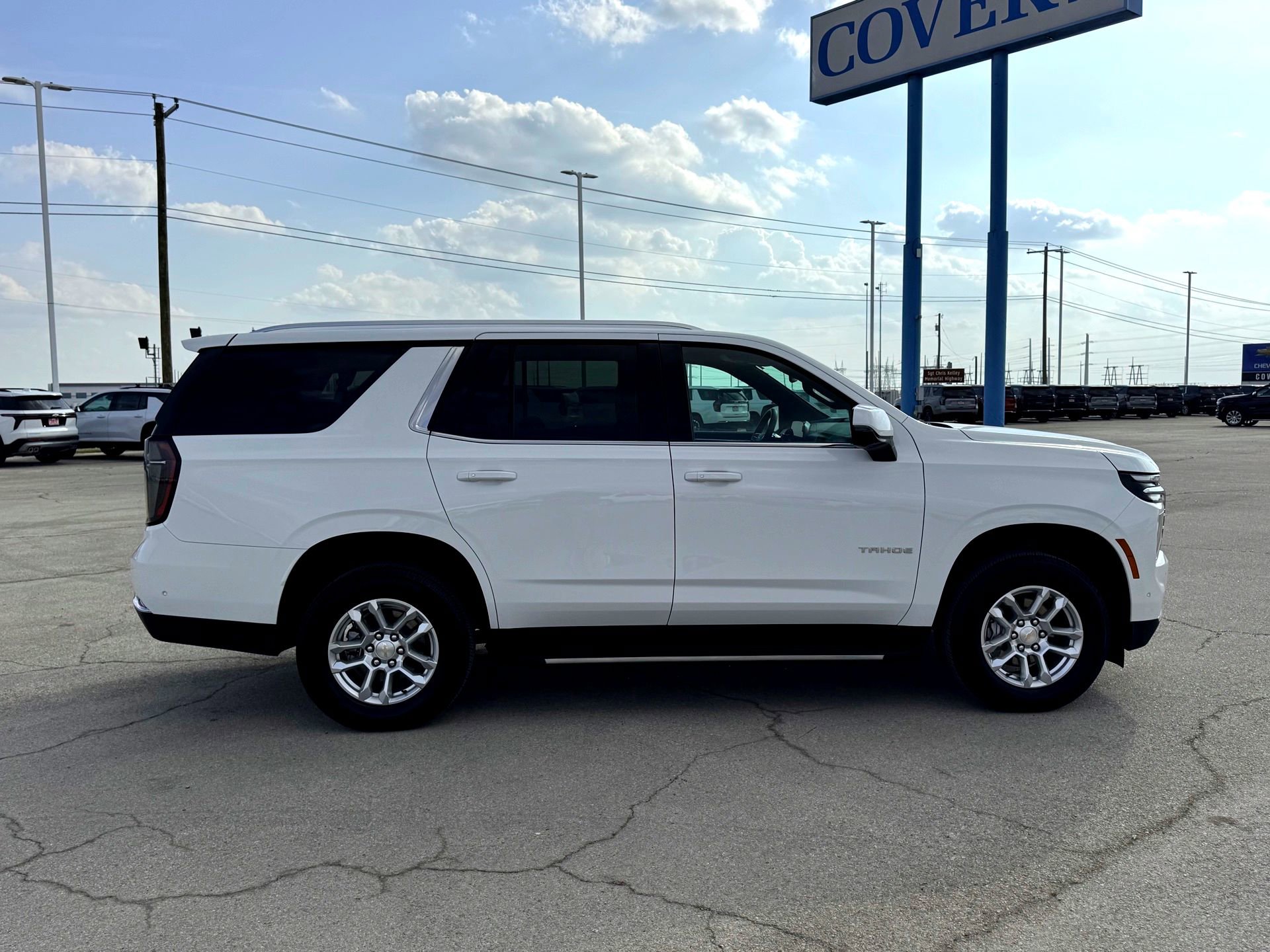 Used 2025 Chevrolet Tahoe LT w/ Comfort Package image 5