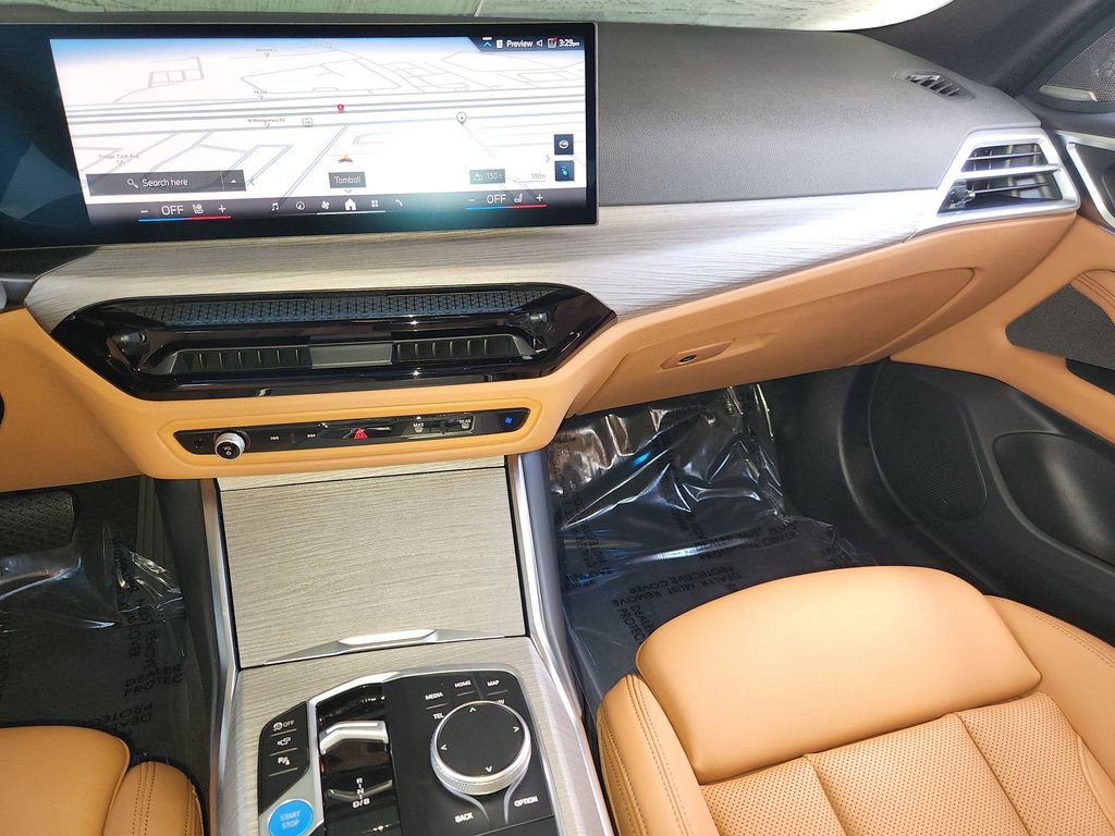 Used 2025 BMW i4 eDrive40 w/ Premium Package RWD image 17