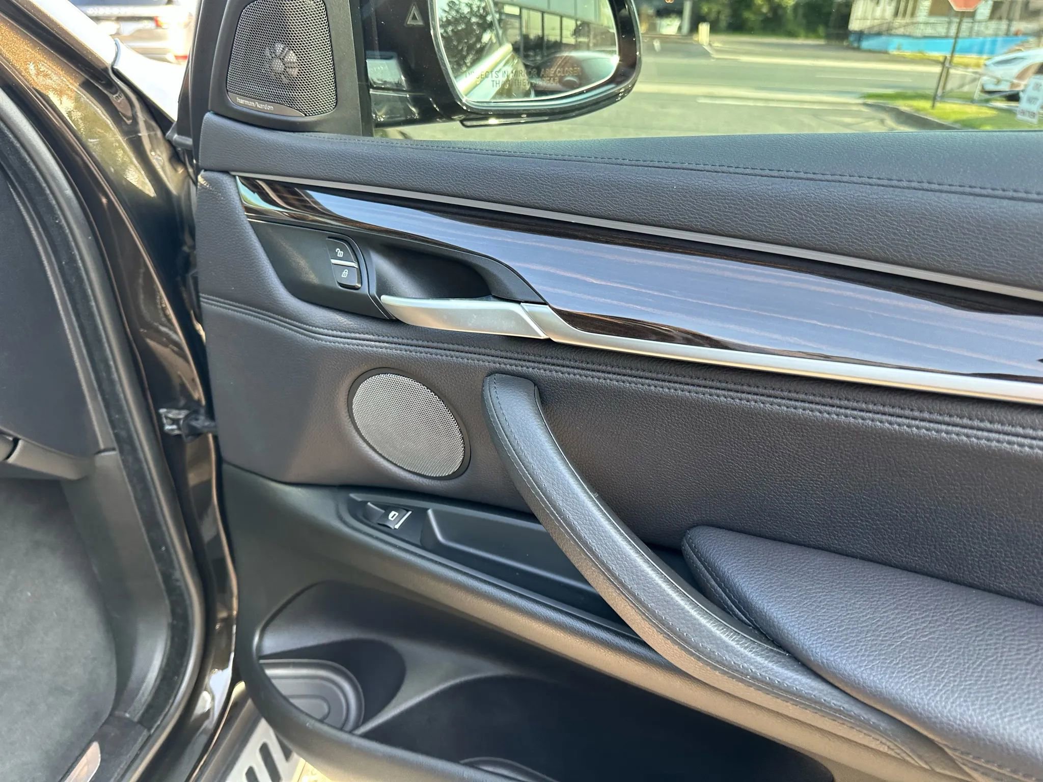 Used 2016 BMW X6 xDrive35i image 29