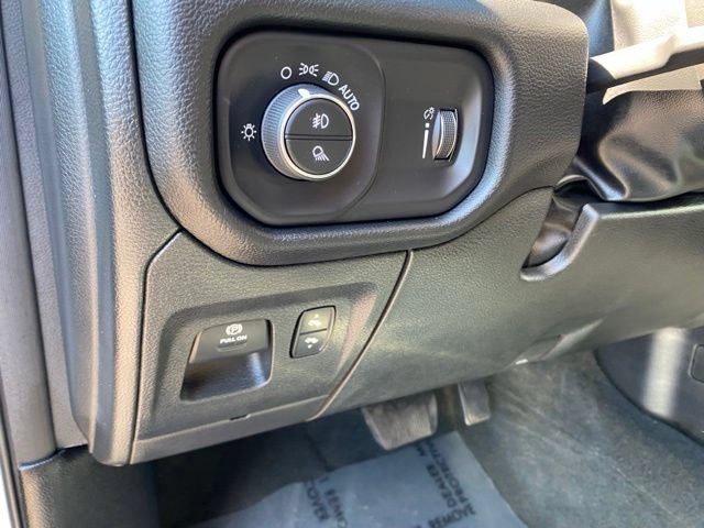 Used 2023 RAM 1500 Big Horn AWD/4WD image 24
