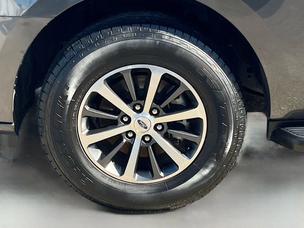 Used 2021 Ford Expedition Max XLT image 30