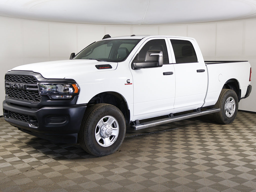 Used 2024 RAM 3500 Tradesman w/ Cold Weather Group AWD/4WD image 5