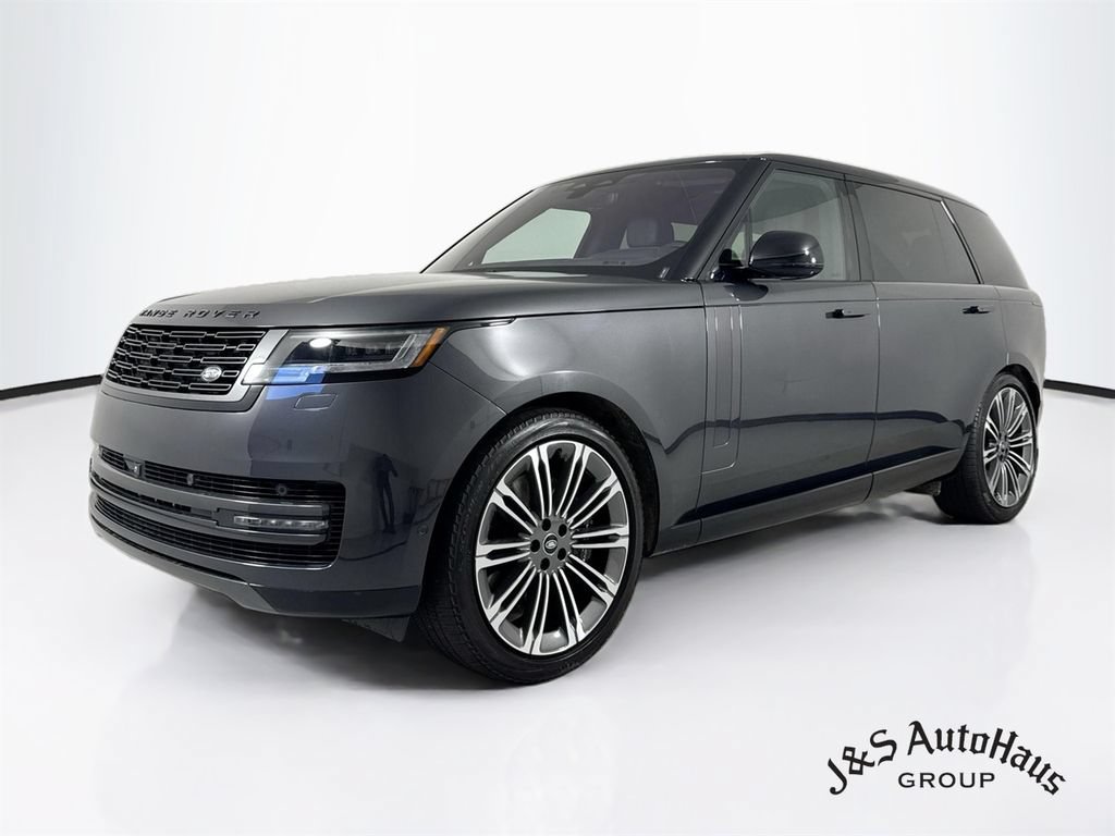 Used 2023 Land Rover Range Rover Long Wheelbase SE AWD/4WD image 3