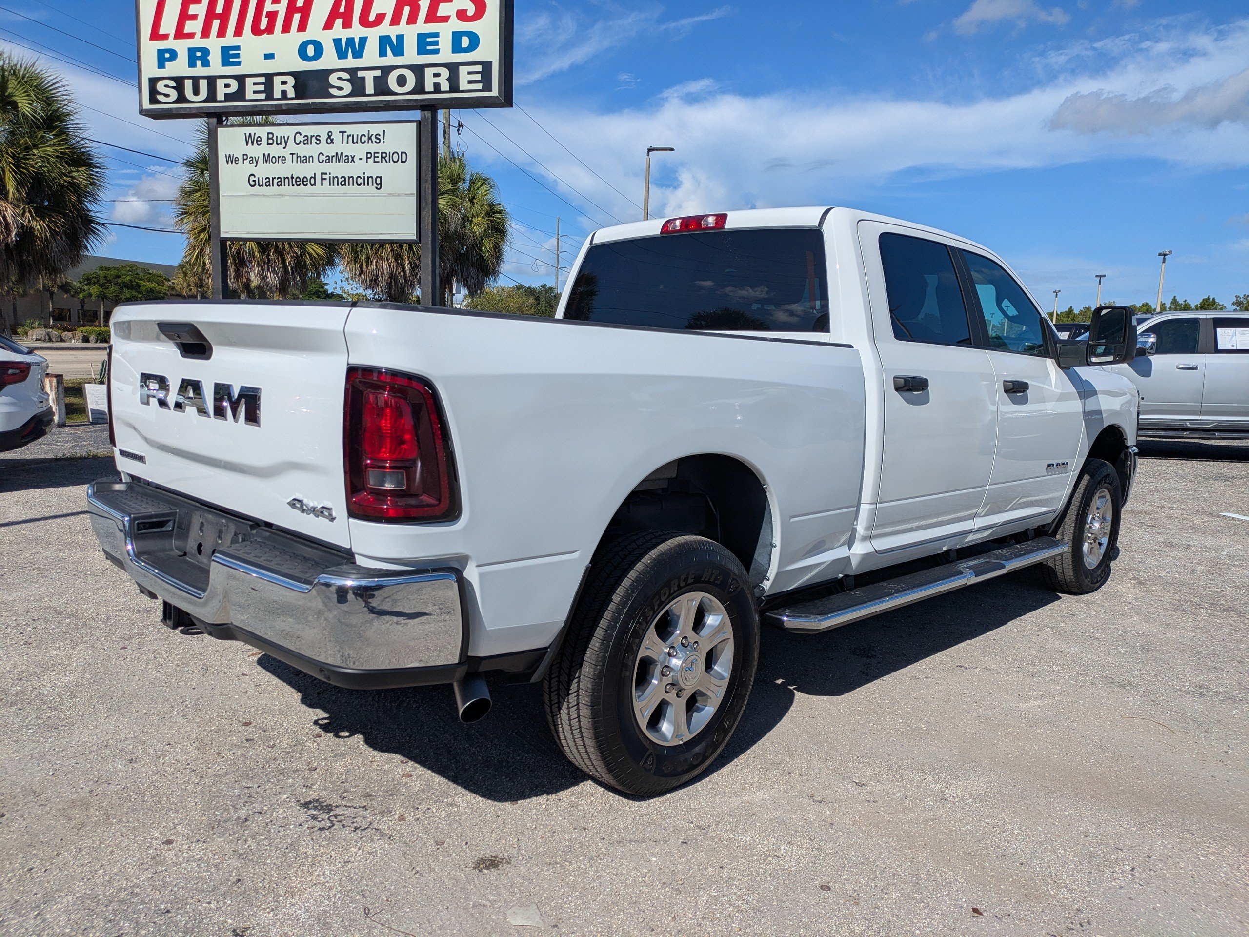 Used 2026 RAM 2500 Big Horn AWD/4WD image 4