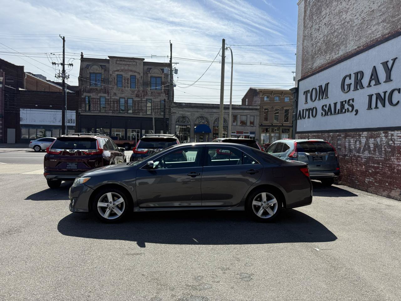 Used 2013 Toyota Camry SE FWD image 5